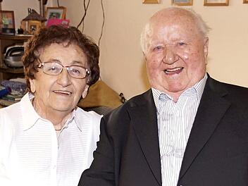 Das Jubelpaar Willibald und Margareta Gerstenkorn: Seit 65 Jahren sind die beiden verheiratet.  Fotos: Sabine Weinbeer/Privat