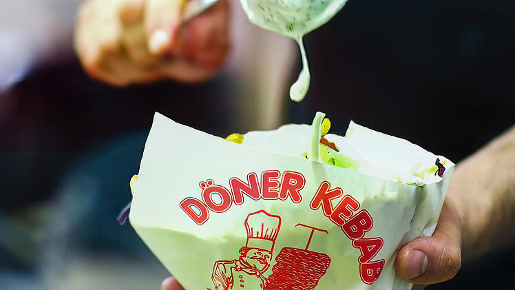 Jahrzehntelanges Rätsel gelöst: Dieser Mann steckt hinter dem Döner-Logo