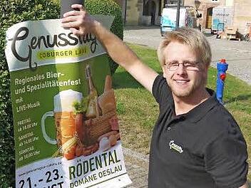 Groß Werbung muss Tobias Gruber für die "Genusstage Coburger Land" eigentlich nicht mehr machen. Es hat sich auch so herumgesprochen, dass es bei der Veranstaltung - die am Wochenende auf dem Gelände der Rödentaler Domäne stattfindet - viele leckere Sachen aus dem Coburger Land gibt. Foto: Berthold Köhler