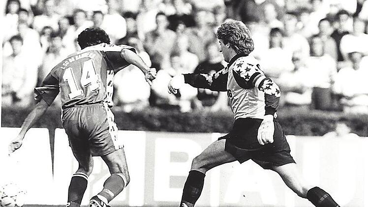 War oft gefordert: Eintracht-Keeper Uli Stein (r.)