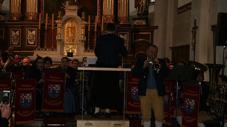 Adventskonzert in der Pfarrkirche in Burkardroth. Gabi Sell