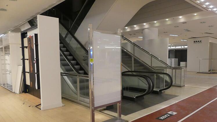 Nürnberger Kaufhof für immer geschlossen - Inventar wird versteigert