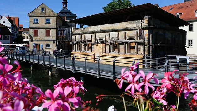 F&uuml;r viele Bamberger ist die Ruine der Sterzersm&uuml;hle ein Schandfleck und &Auml;rgernis. Im Oktober beginnen die Vorbereitungen f&uuml;r den Neubau.Foto: Matthias Hoch