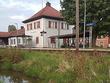 Geschützte Muscheln könnten sich im Wässergraben am Pretzfelder Bahnhof angesiedelt haben. Foto: cs