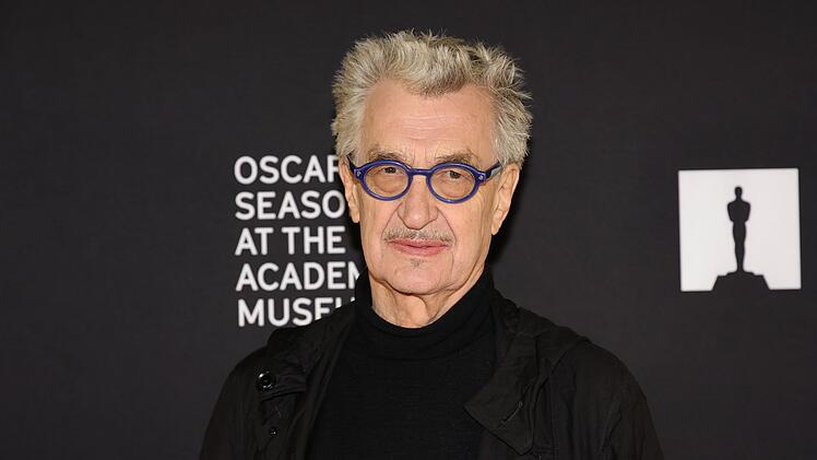 Filmemacher Wim Wenders erh&auml;lt in diesem Jahr die Ehren-Lola f&uuml;r seine Verdienste um den deutschen Film.