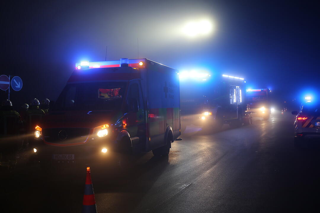 Oberfranken: Schwerverletze nach Frontalcrash an Autobahnauffahrt