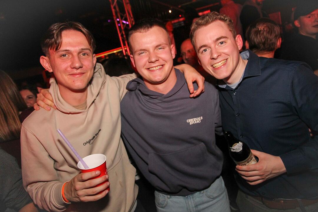 RADSPITZ live im Schwingen Nightlife