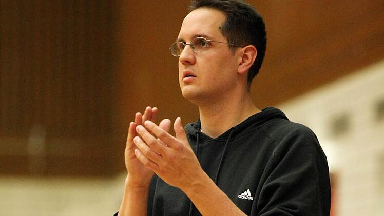 Steffen Dauer, der Trainer des Damen-Bundesligisten DJK Brose Bamberg Foto: sportpress
