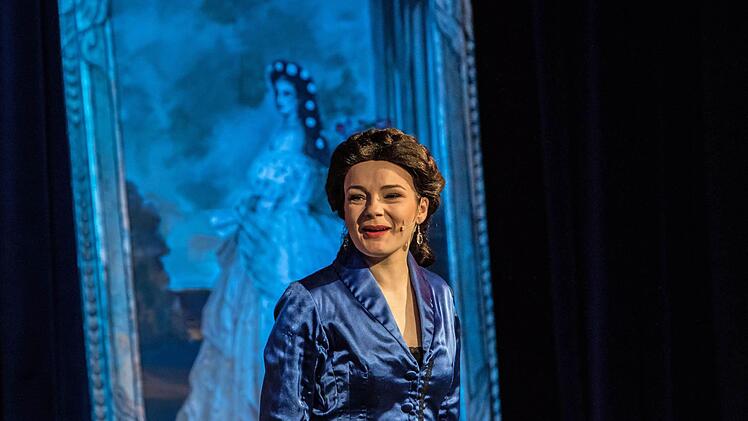 Die Aufführung des Musicals "Sissi" im Kongresshaus Rosengarten beschert dem Coburger Publikum ein Wiedersehen mit Claus J. Frankl als Darsteller und Regisseur.