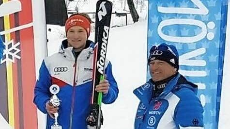Der Eppenreuther Jacob Schramm (links) mit Jugend-Bundestrainer Stephan Kurz.  Foto: privat