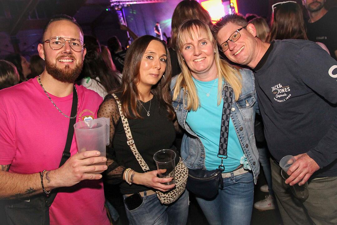 IKKE H&Uuml;FTGOLD, ISI GL&Uuml;CK, KREISLIGALEGENDE, u.v.m.