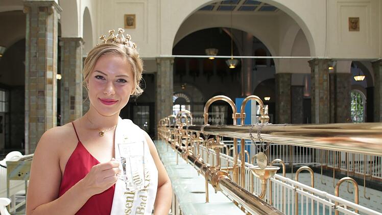 Noch bis Mitte Juni repräsentiert Franziska Koch als Rosenkönigin die Stadt Bad Kissingen. Ralf Ruppert