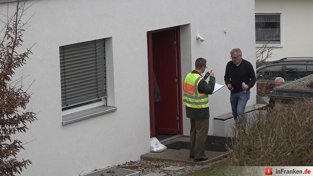 Kreis Forchheim: Drei Leichen in Wohnung gefunden