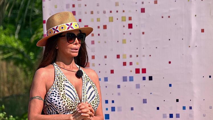 Kader Loth feierte dank Matthias und Gino ihre Auferstehung und kehrte ins Reality-Spiel zur&uuml;ck. Und das gleich mit einer richtigen Gemeinheit.