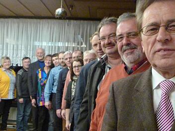 Erwin Schneider (rechts) ist zwar Listenführer der Freien Wähler/ÜWG Thurnau, eine Kandidatur für das Bürgeramt hat er aber abgelehnt. Er sieht keine Erfolgschancen. Foto: Katharina Müller-Sanke