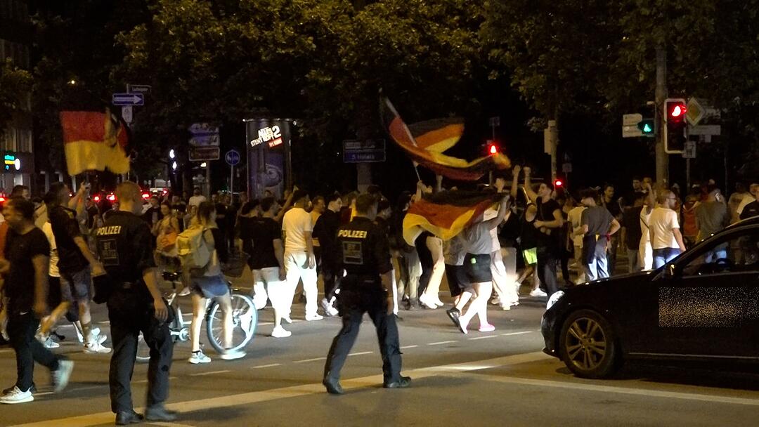 N&uuml;rnberg feiert ausgelassen den Einzug ins Viertelfinale