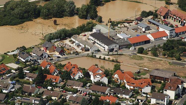 Die Stadt Baiersdorf hat das Hochwasser im Juli 2007 besonders stark getroffen.  Fotos: Stadt Baiersdorf
