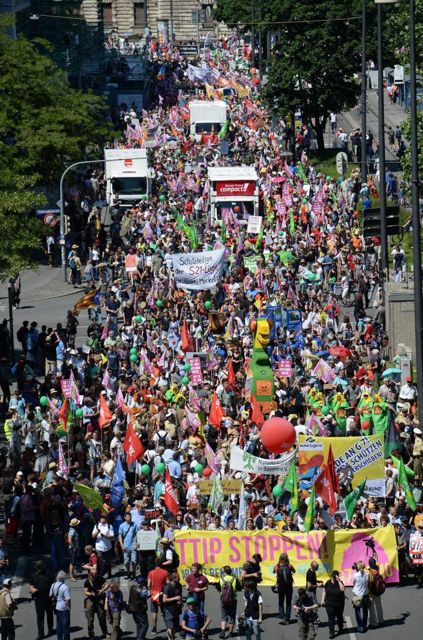 G7-Demo in München: Doppelt so viele Teilnehmer wie erwartet