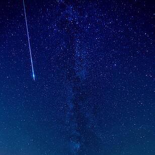 Perseidenschauer ueber Bayern