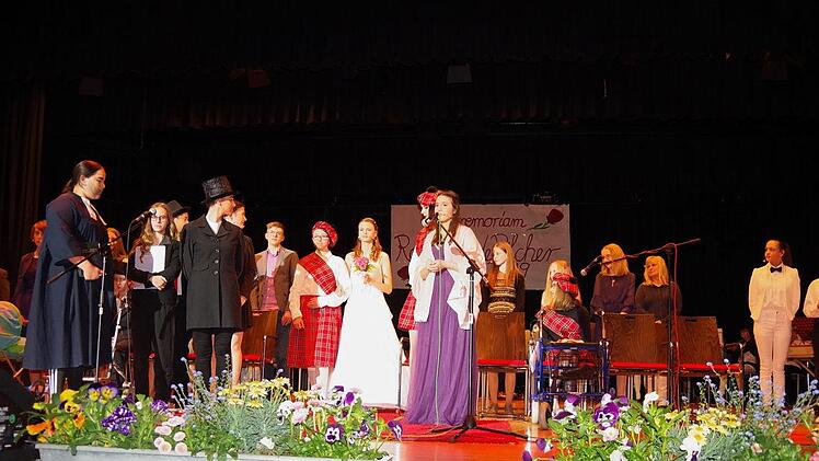 Im Theaterstück - Da BRAUT sich was zusammen - wurde das Publikum Zeuge einer geplatzten royalen Traumhochzeit.Heike Schülein