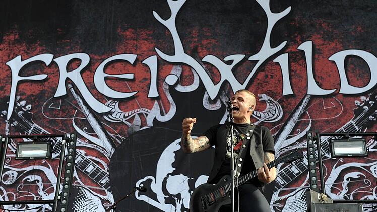 Freiwild-Sänger Philipp Fips Burger während eines Konzerts beim Wacken Open Airs 2011. Foto: imago/STAR-MEDIA