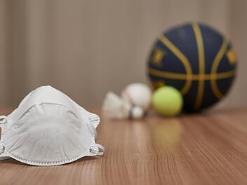 Welcher Sport setzt die Saison fort, wer bricht die laufende Spielzeit ab? Foto: adobestock