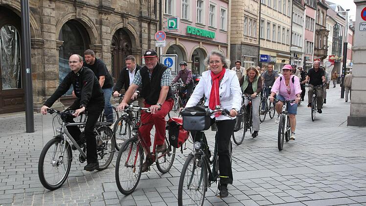 2010 hatte die Stadt Bamberg erstmals zu einer gemeinsamen Fahrradtour eingeladen. Foto: Barbara Herbst