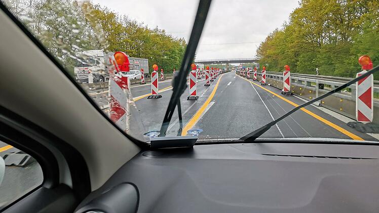 Autobahn, A73, Baustelle, Sperrung, Scheibenwischer, Regen