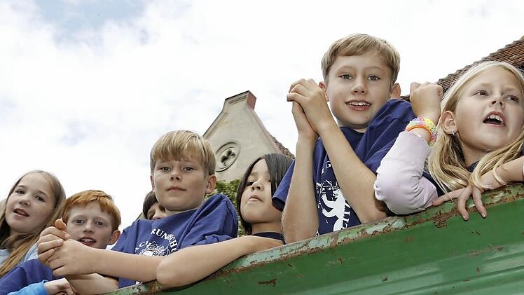 Letzte Chance dabei zu sein: Wer beim Kinderfestzug mitlaufen oder -fahren will, muss sich heute anmelden. Foto: Archiv/Matthias Hoch