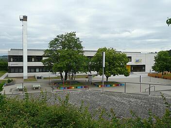 Die Heinrich-Faber-Musikschule befindet sich im Gebäude der Lichtenfelser Herzog-Otto-Mittelschule. Foto: Popp