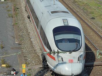 Ab dem 10. Dezember gelten die neuen Fahrpläne, bei denen zum ersten Mal die die neue Schnellfahrtstrecke eingeplant ist. Auch Bamberg profitiert von der Strecke. Symbolfoto: Pressestelle Stadt Bamberg