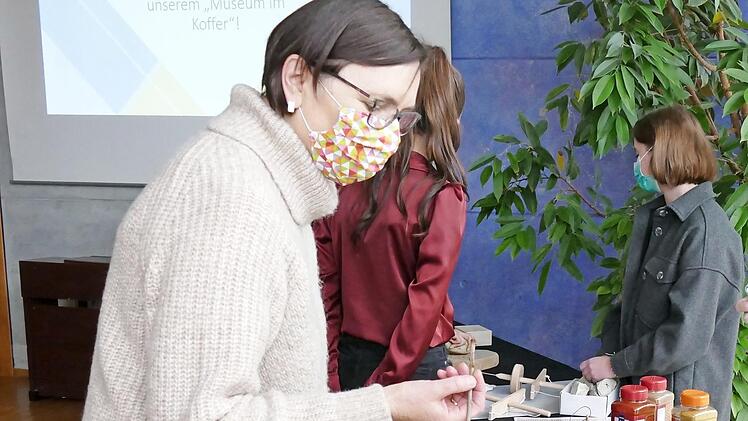 Anne Billenstein übte sich in Höhlenmalerei. Fotos: privat