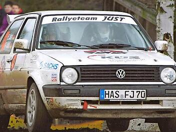 Florian Just mit seinem Golf bei der Vogelsberg-Rallye Foto: pr