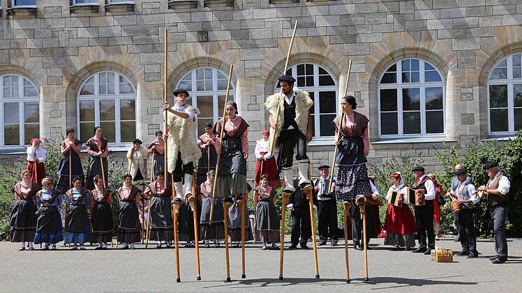 Festakt zur 40-jährigen Partnerschaft zwischen dem Landkreis Forchheim und Biscarrosse. Foto: Franz Galster