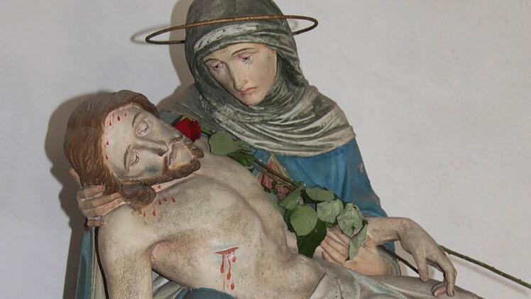 Die Pietá in der kleinen Kapelle soll aufgefrischt werden. Foto: Sonja Adam
