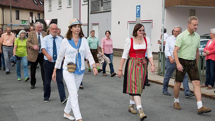 Wenn es um den Gleichschritt geht unterscheiden sich die Geschlechter.  Foto: Klaus Gage