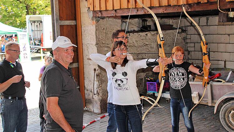 Kinderfest auf dem Anger.Foto: Dieter Britz
