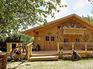 So wie in der Präsentation der Herzogenauracher Firma Act.3 könnte die Hütte in Morschreuth einmal aussehen.  Foto: Act.3