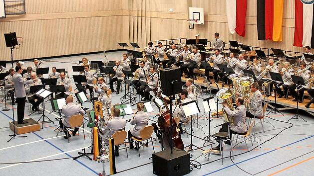 Das Heeresmusikkorps Veitsh&ouml;chheim gastiert am 26. Oktober in Adelsdorf. Foto: Archiv