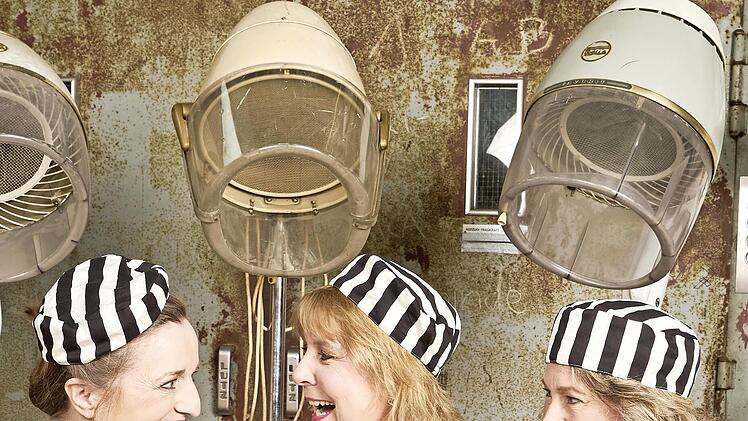 Charmante Bankr&auml;uberinnen.