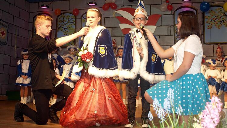 Das Kinderprinzenpaar Heidi I. und Hannes I. gaben sich die Ehre Foto: Susanne Deuerling