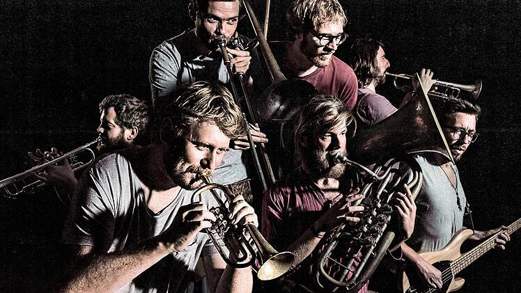 La Brass Banda rundet das Open Air-Wochenende am 12. August 2018 ab. Foto: Atelier Poschauko & Stefan Bausewein