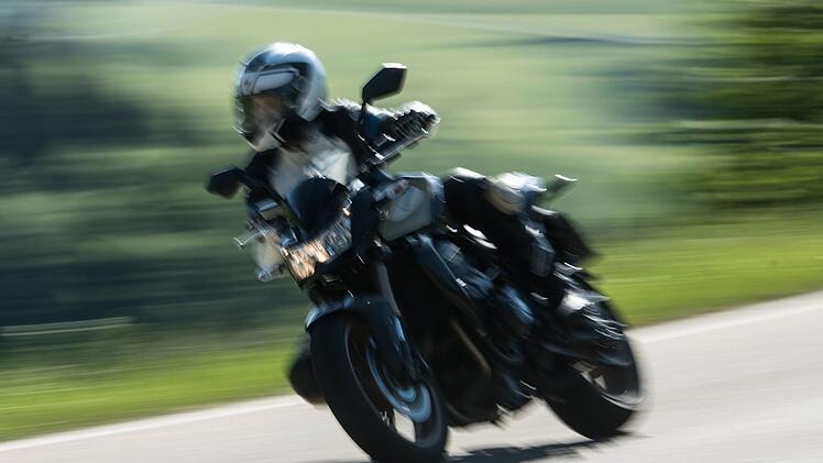 Erneut beschwerten sich die Mottener über Motorradlärm in ihrem Ort.  Bei Bikern ist die Strecke beliebt.Symbolfoto: Patrick Seeger/dpa
