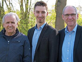Die Vorsitzenden der SPD Hausen (v. l.): Bernhard Forster, Richard Schmidt und Gerd Zimmer Foto: privat