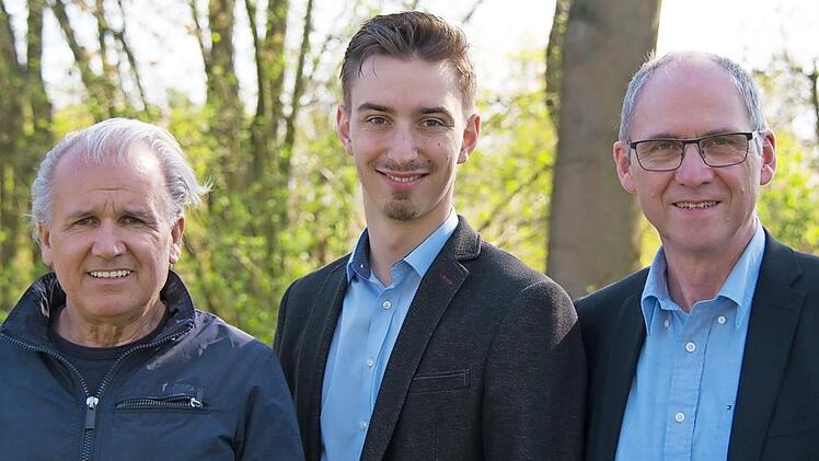 Die Vorsitzenden der SPD Hausen (v. l.): Bernhard Forster, Richard Schmidt und Gerd Zimmer Foto: privat