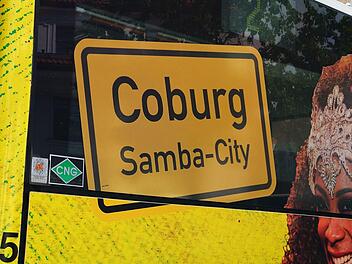 Im Juli heißt es in Coburg wieder drei Tage lang "Samba-Total": Über 3.000 Künstler aus aller Welt und  rund 200.000 Gäste werden zum 28. Sambafestival in der Stadt an der Itz erwartet. Foto: Jochen Berger