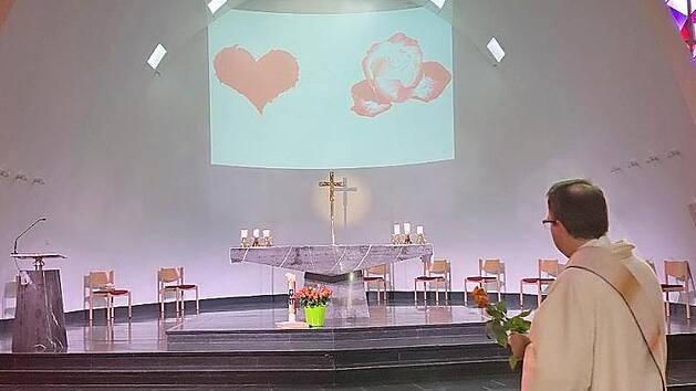 Burkhard Farrenkopf bereitet die Feierlichkeiten vor.