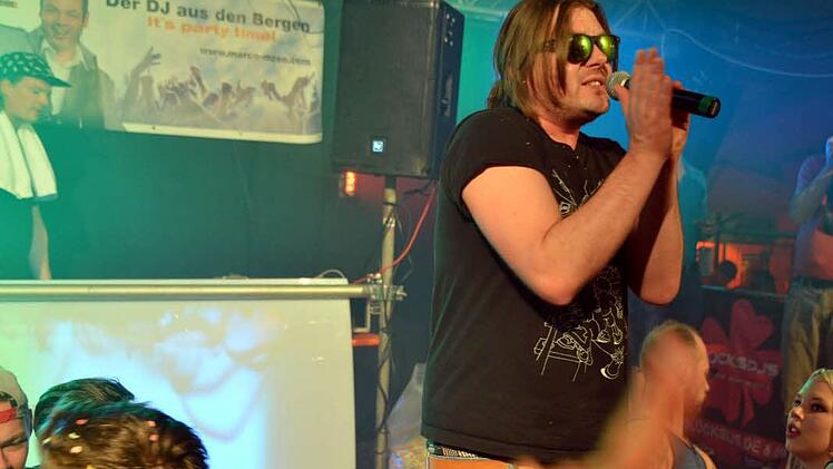 Gute Stimmung beim FC in Fuchsstadt mit "Die Atzen". Foto: Peter Rauch