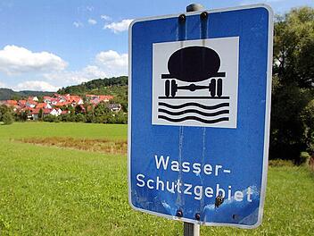 Zwei Wasserschutzgebiete in Guttenberg müssen hydraulisch überprüft werden. Symbolfoto: Melchert/dpa
