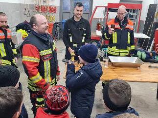 Unterricht bei der Feuerwehr.